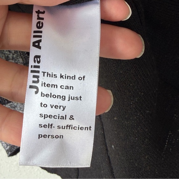 Julia Allert - Hi - Neck soft knit top Size XS - Picture 11 of 11